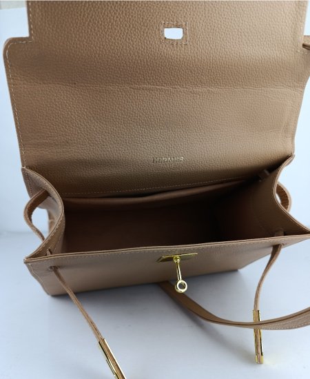 1.1 hermes kelly handbags beige in original leather 6.jpg