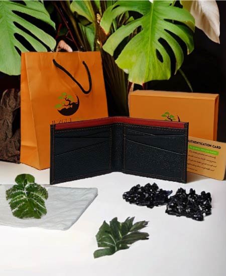 1.13 junglee tree leather wallet 1.jpg