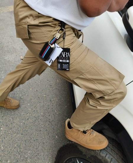 1.2 zara self beige cargo trousers 2.jpg 1.2 zara self beige cargo trousers 2.jpg
