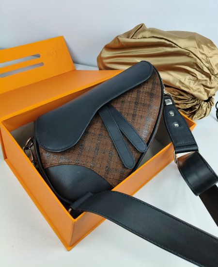 1.3 dior saddle brown leather handbag 1.jpg
