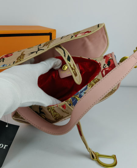 1.3 dior saddle jacquard handbag 7.jpg