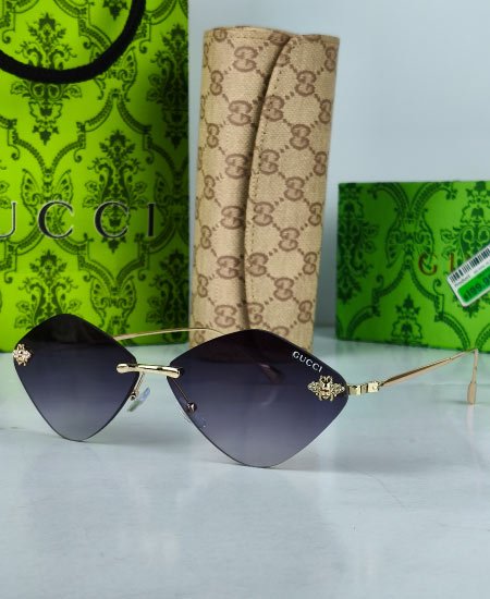 1.9 gucci sunglasses black fly 1.jpg