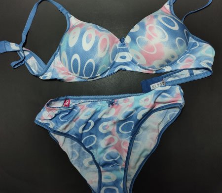 2pc die and dye color bra.jpg 2pc die and dye color bra.jpg