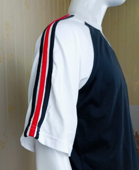 adidas t shirt 3.jpg adidas t shirt 3.jpg