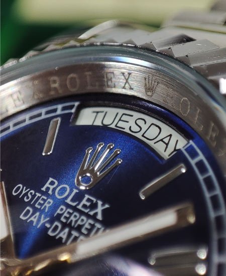 amazon leftover rol oyster blue mens luxury watch 1.jpg