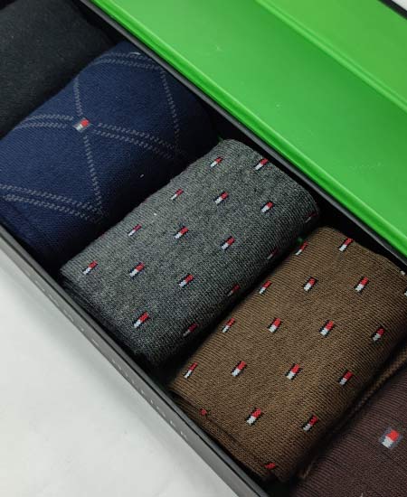 amazon leftover tommy sock box 4.jpg