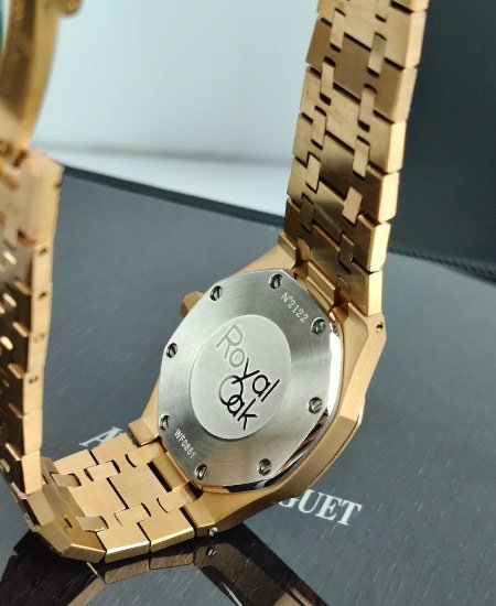 audemars piguet royal oak 15450st rose gold with diamond bezel 5.jpg