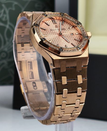 audemars piguet royal oak 15450st rose gold with diamond bezel 7.jpg