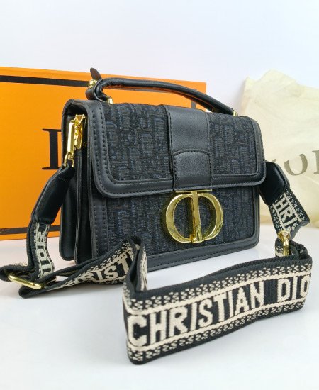 c dior black handbag 1.jpg
