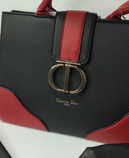 cdior 3pc black ladies handbag.jpg