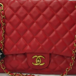 chnl red ladies handbag 1.jpg