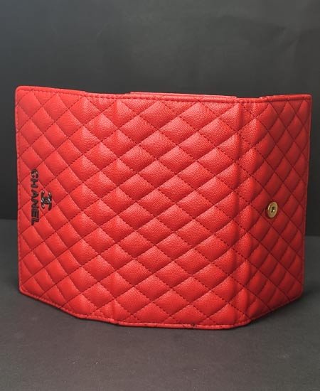chnl red ladies wallet 001 3.jpg