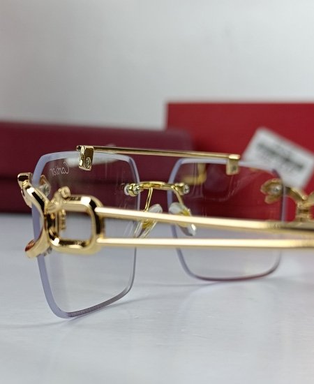 cartier power glasses in pakistan 6.jpg