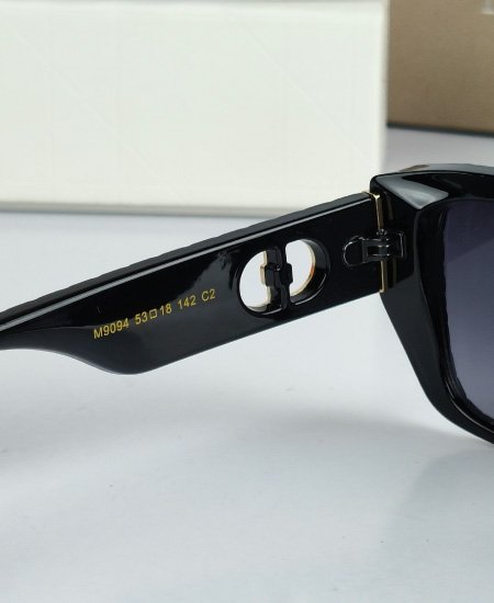dior black sunglasses 6.jpg