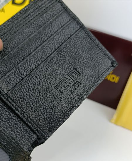 fendi mens leather wallet 934 4.jpg