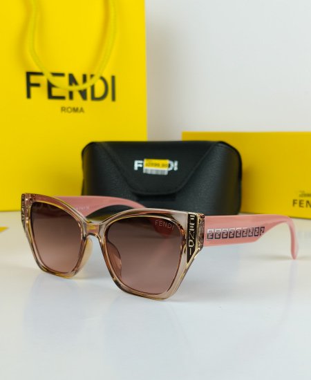 fendi pink cat eye sunglasses 1.jpg