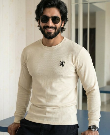 giordano sweatshirt off white.jpg