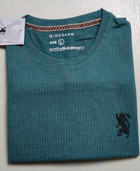 giordano t shirts green jacquard 2.jpg