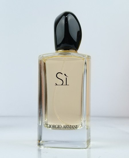 giorgio armani perfume 2.jpg giorgio armani perfume 2.jpg