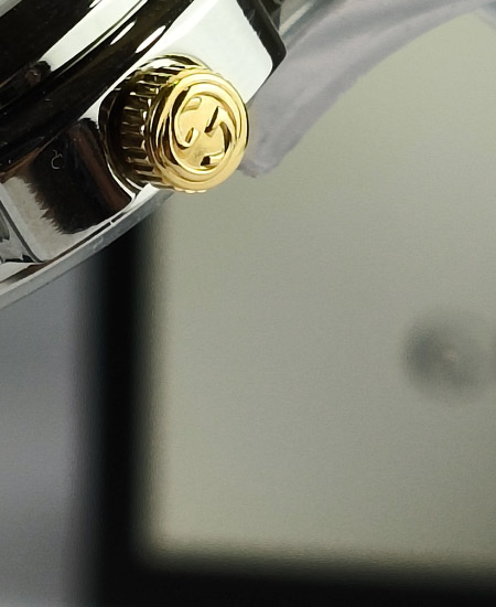 gucci green watch for ladies ya126511 3.jpg
