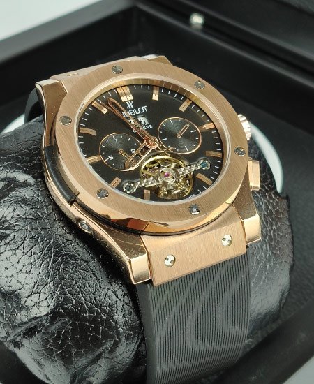 hublot watch black fusion skeleton calander rose gold 2.jpg