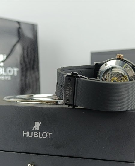 hublot watch fusion skeleton black 4.jpg