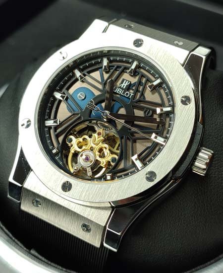 hublt fusion skeleton luxury watch 1.jpg