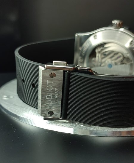 hublt fusion skeleton luxury watch 4.jpg