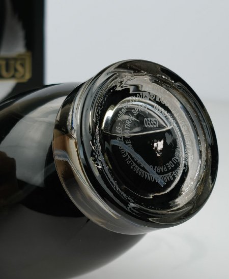 invictus victory perfume 5.jpg