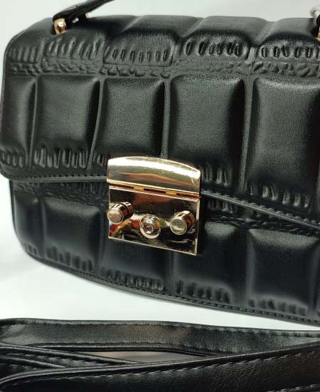 jungle tree ladies handbag black 001 2.jpg