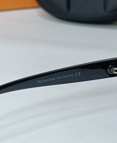 junglee tree black rectangular polarized sunglasses 3.jpg