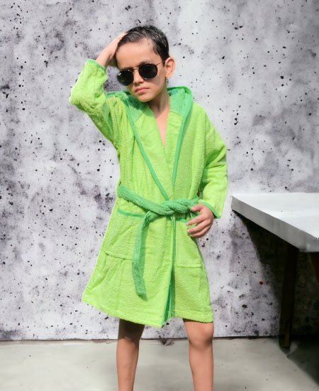 kids frog bathrobe 1.jpg