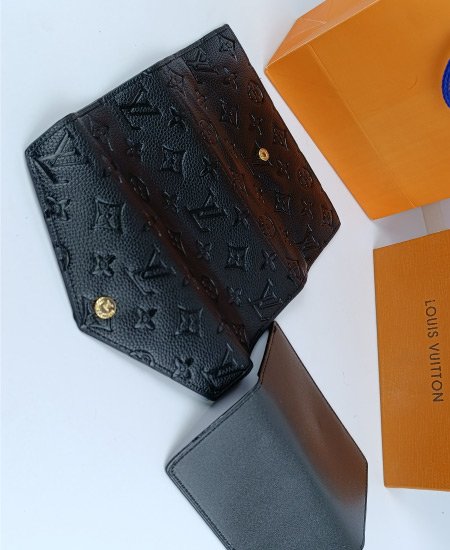 lv black ladies wallet 2pc 2.jpg
