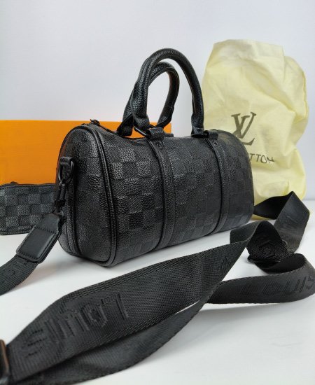 lv handbag keepall 1.jpg