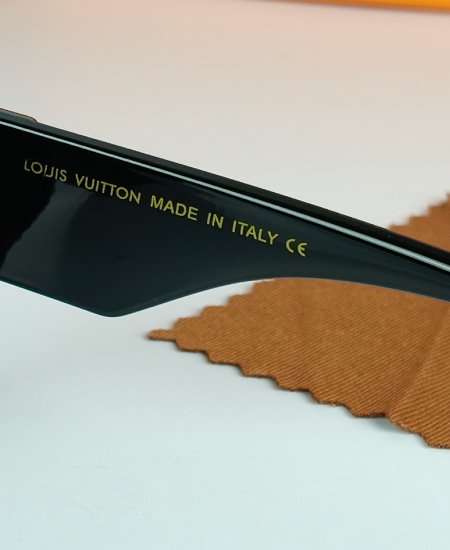 lv ladies black sunglasses lv063 2.jpg