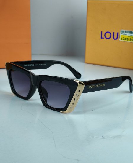 lv moon cat eye sunglasses 1.jpg