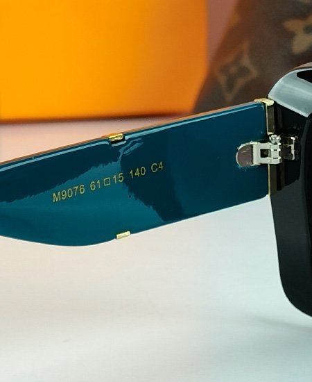 lv ocean green sunglasses 4.jpg