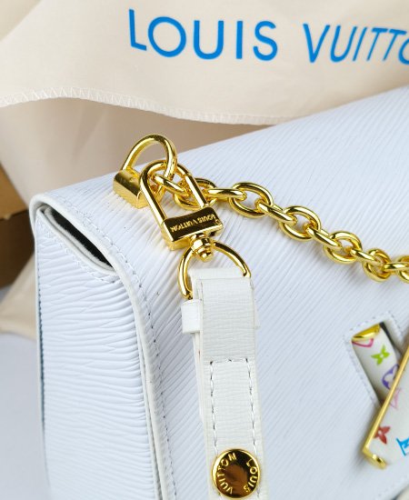louis vuitton lv x tm twist mm slim m13678 2.jpg