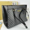michael kors black tote handbags 1.jpg