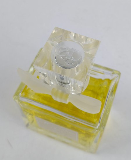 miss dior cherie leau perfume 3.jpg miss dior cherie leau perfume 3.jpg