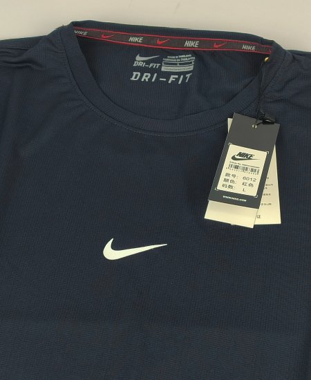 nike dri fit t shirts black 2.jpg