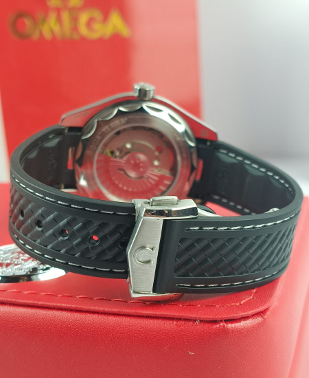 omega seamaster aqua terra 150m 220.32.38.20.03.001 watch 2.jpg
