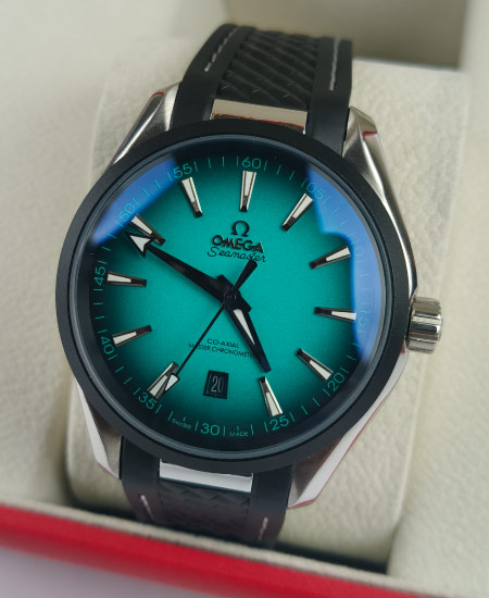 omega seamaster aqua terra 150m 220.32.38.20.03.001 watch 4.jpg