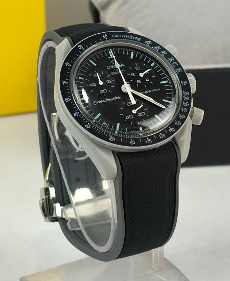 omega speed master ultra light mission to the moon rubber stap watch 1.jpg