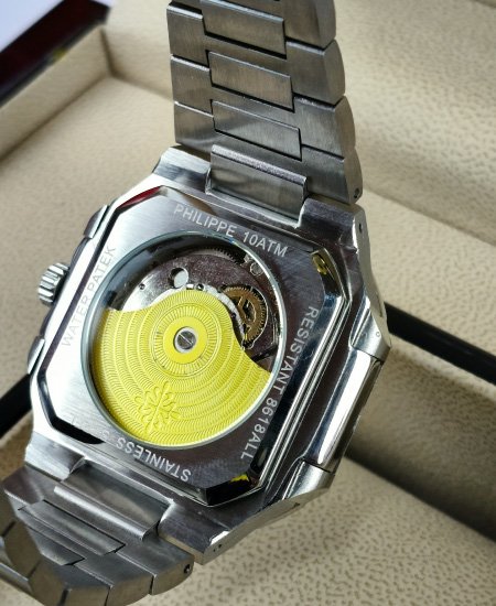 patek philippe cubitus black reference 5821 1a 001 2.jpg