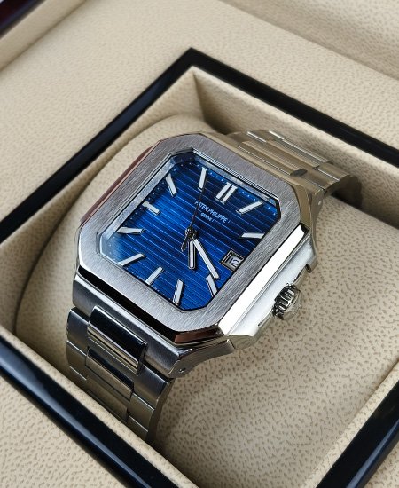 patek philippe cubitus blue reference 5821 1a 001 4.jpg