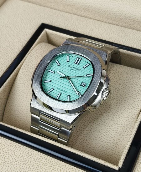 patek philippe nautilus 5711 tiffany watch 1.jpg