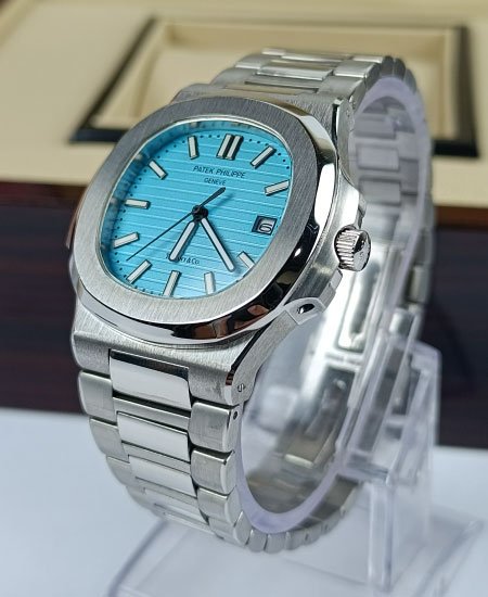 patek philippe watch 5711 tiffany watch 1.jpg patek philippe watch 5711 tiffany watch 1.jpg