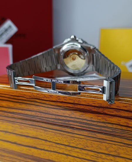 patk phlipe nautilus 5811 1g 5.jpg