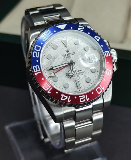 rolx oyster perpetual gmt master m126719blro 3.jpg